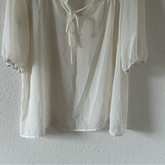 Lily Rose Women’s Sheer Blouse XL Ivory bell Sleeves Peasant Fairy Dainty - Picture 2 of 12